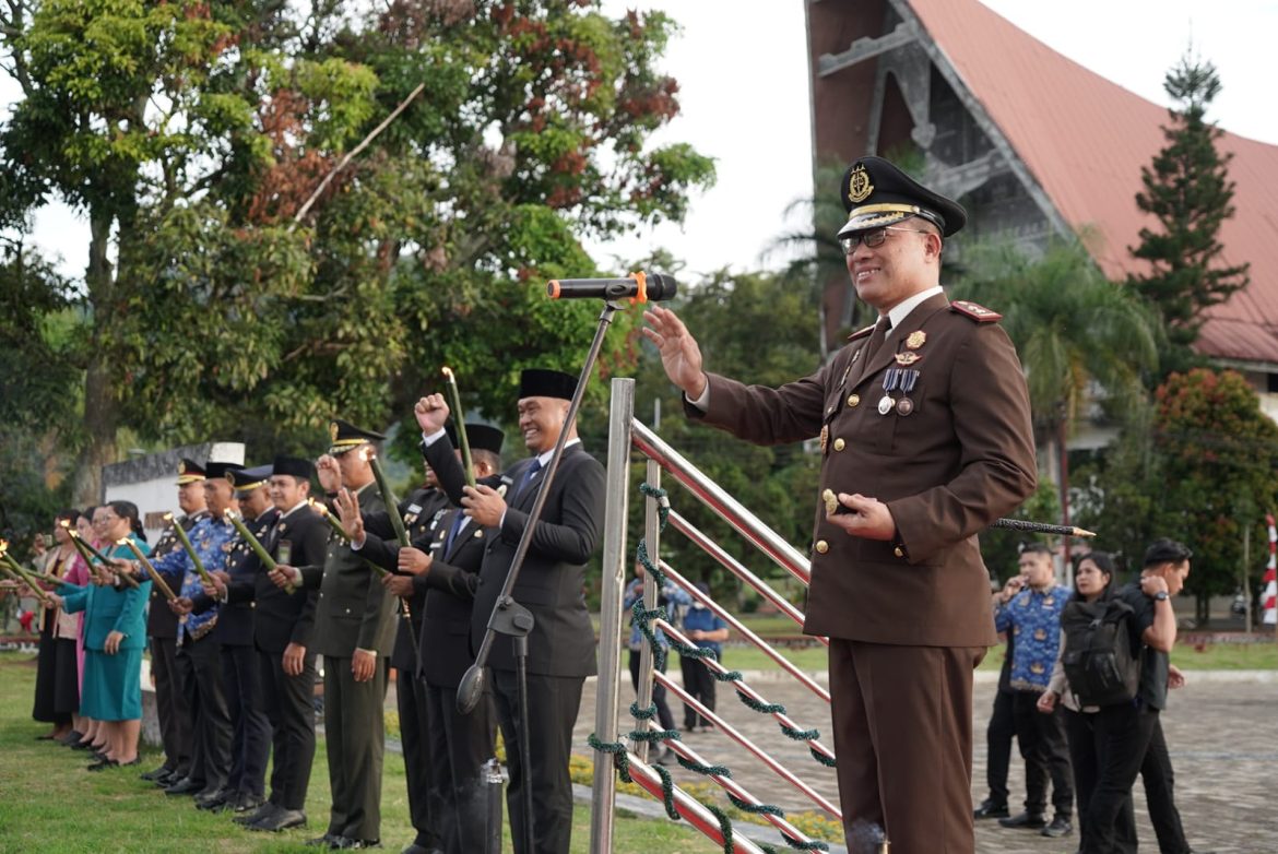 Taptu HUT ke-81 RI , Balige Terangi Malam Kemerdekaan