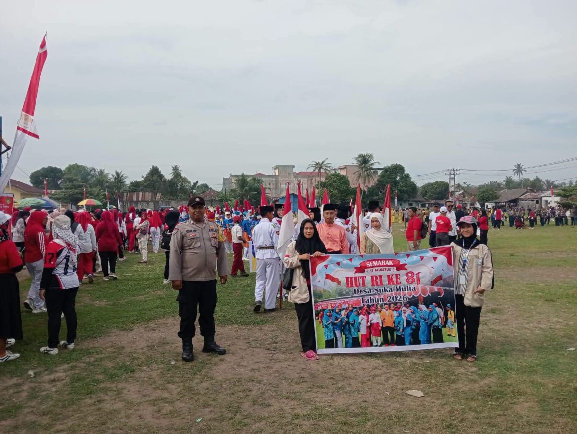 Bhabinkamtibmas Polsek Secanggang Laksanakan Pengamanan Pawai dan Drumband HUT ke-81 RI.