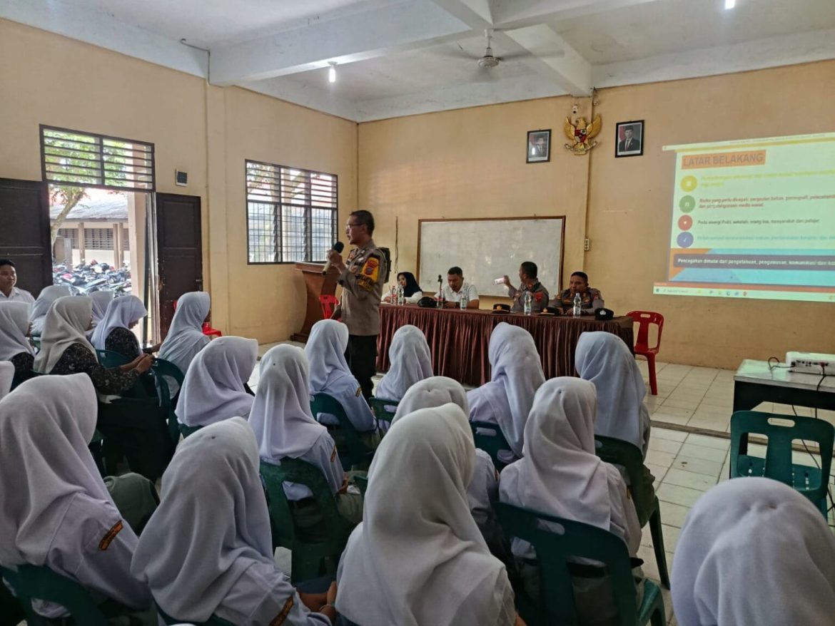 Sat Binmas Polres Langkat Perkuat Pembinaan dan Edukasi Pelajar untuk Ciptakan Kamtibmas Kondusif.