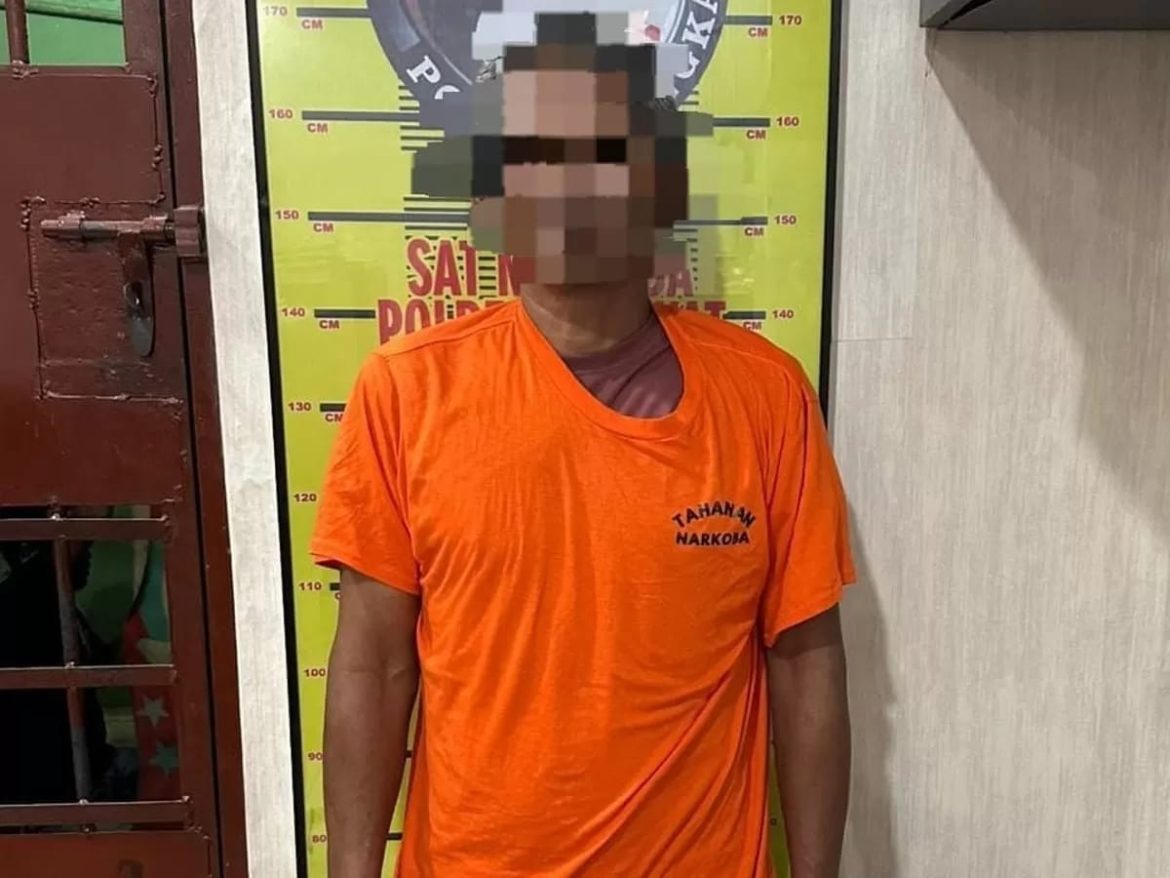 Sat Res Narkoba Polres Langkat Amankan Pria 49 Tahun, 100 Butir Diduga Ekstasi Disita.