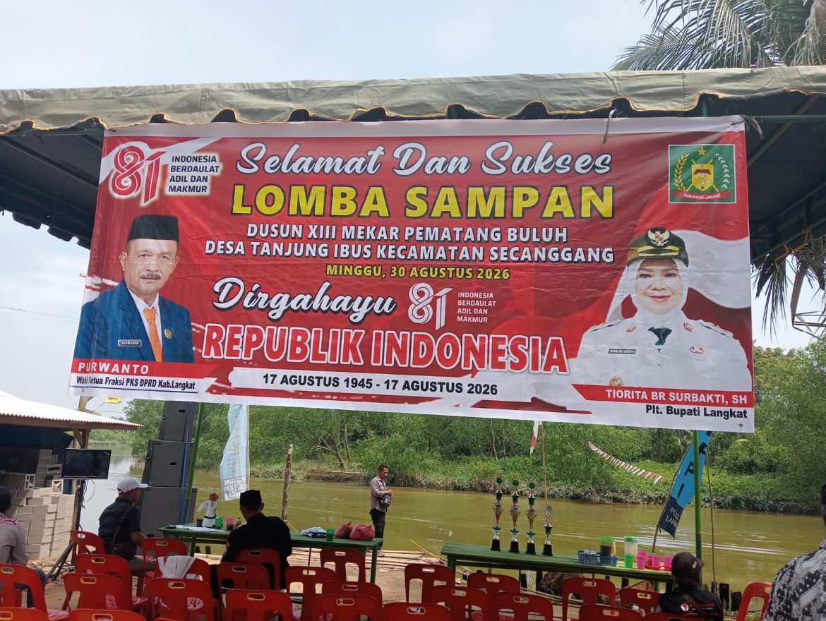 Anggota DPRD Langkat Fraksi PKS Purwanto Turut Meriahkan Lomba Sampan HUT RI ke-81 di Secanggang.