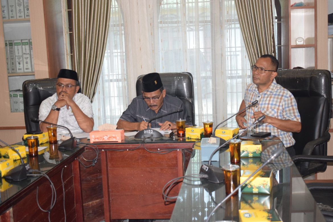 DPRD Langkat Ingatkan PT Gametraco Tunggal Segera Urus Izin Pendirian Tower.