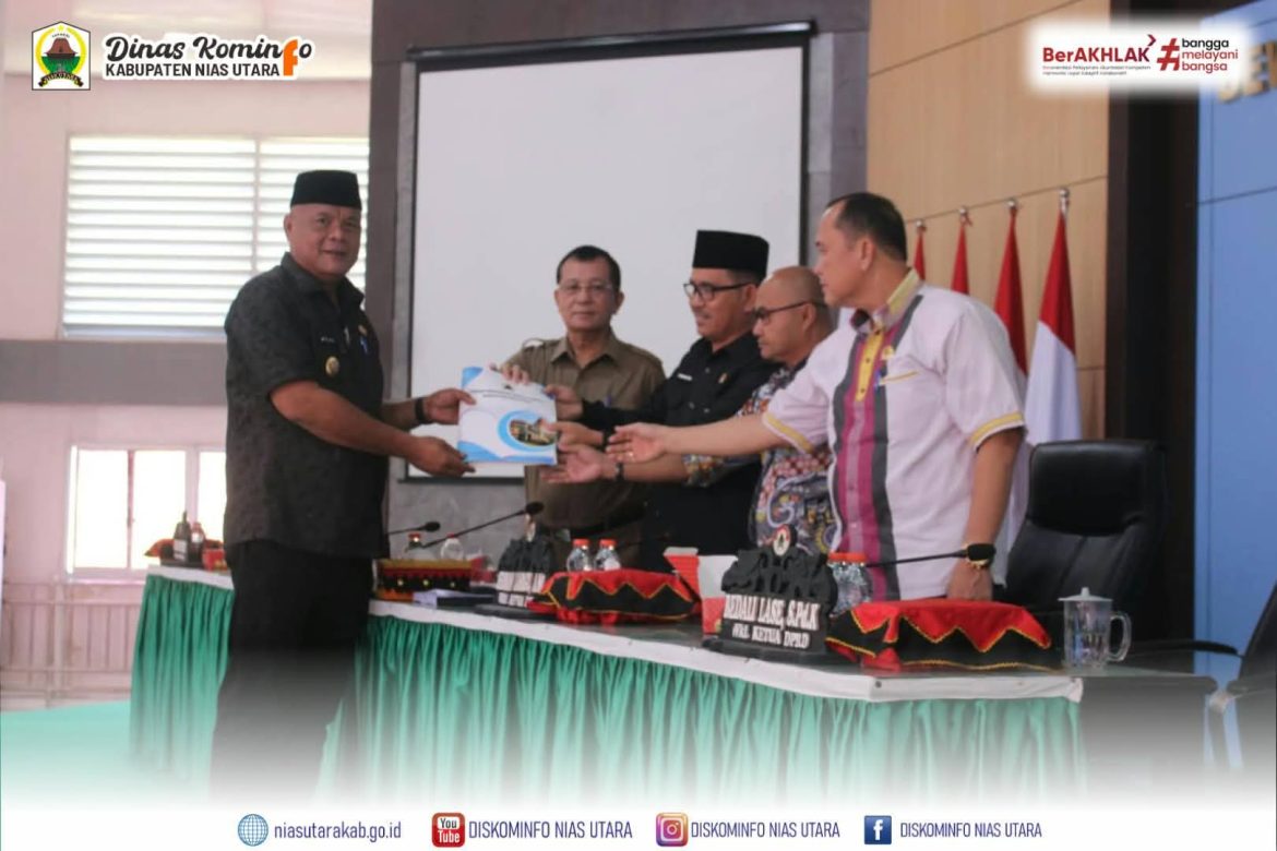 Bupati Nias Utara Sampaikan Nota Keuangan P-APBD 2026 dalam Rapat Paripurna DPRD