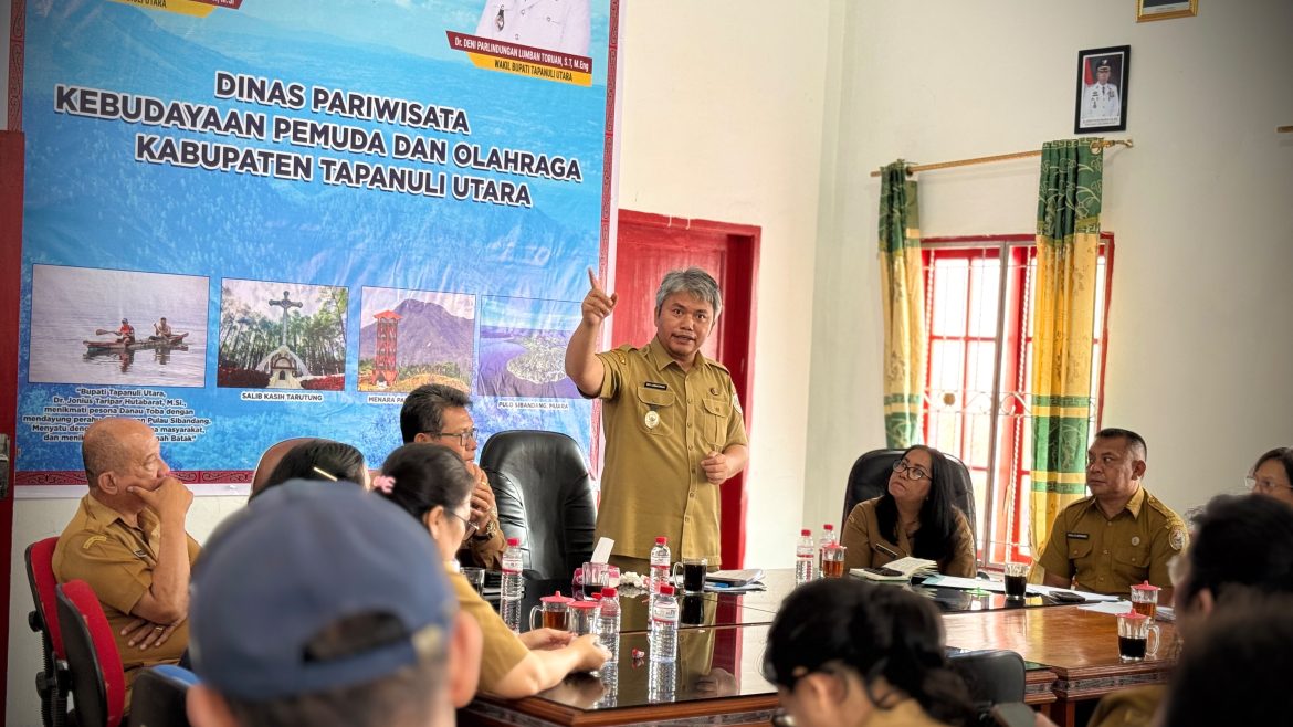 Pimpin Monev Disparbudpora, Pemkab Taput Dorong Pemanfaatan AI dan Kesiapan Event Hari Jadi ke-81 Taput  ‎