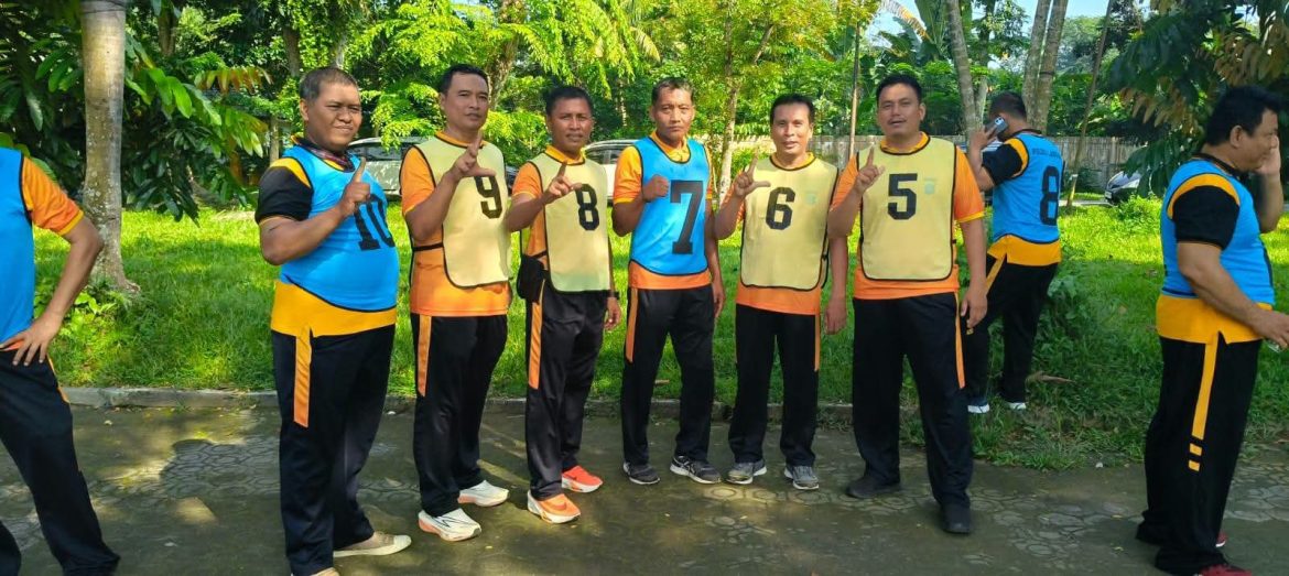 PERSONEL POLSEK SECANGGANG IKUTI TES KESAMAPTAAN JASMANI DAN BELA DIRI BERKALA SEMESTER II TAHUN 2026.