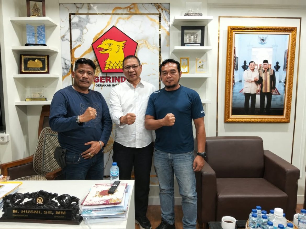 Ketum TKN Kompas Nusantara Silaturahmi dengan Anggota DPR RI Husni Mustapa di Senayan