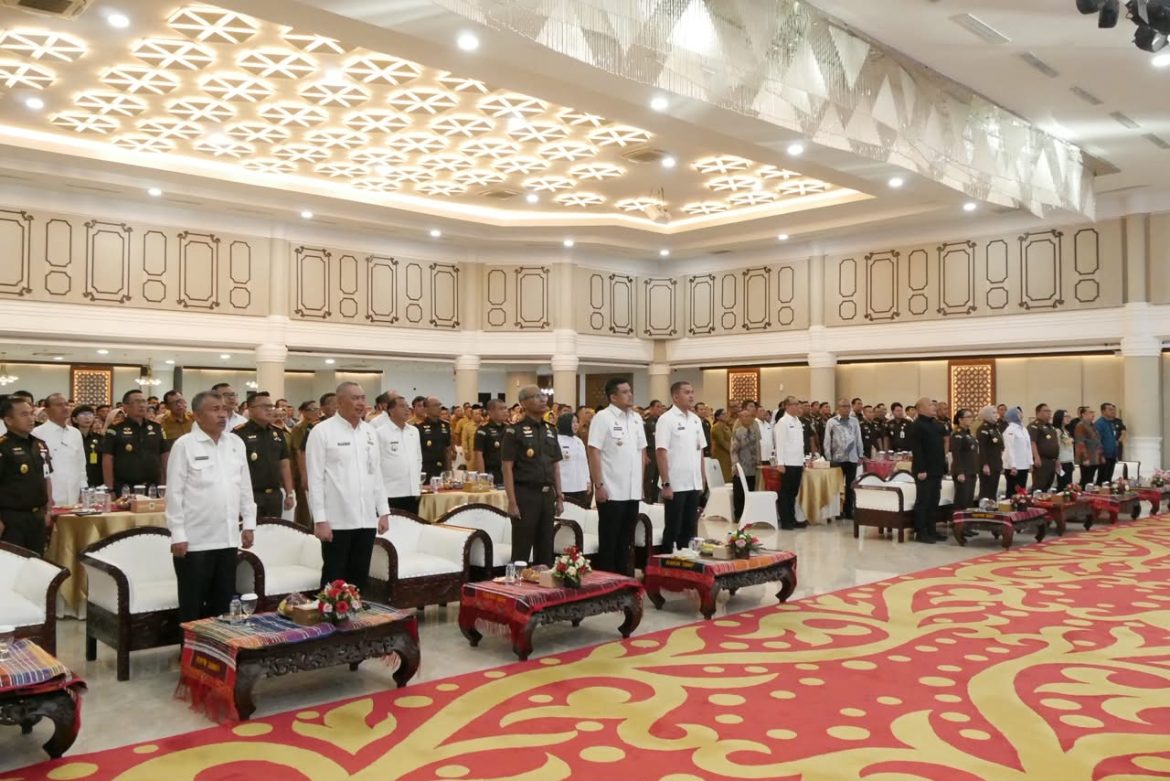 Wali Kota Tanjungbalai Menandatangani MoU “Jaksa Sahabat Pendidik” 
