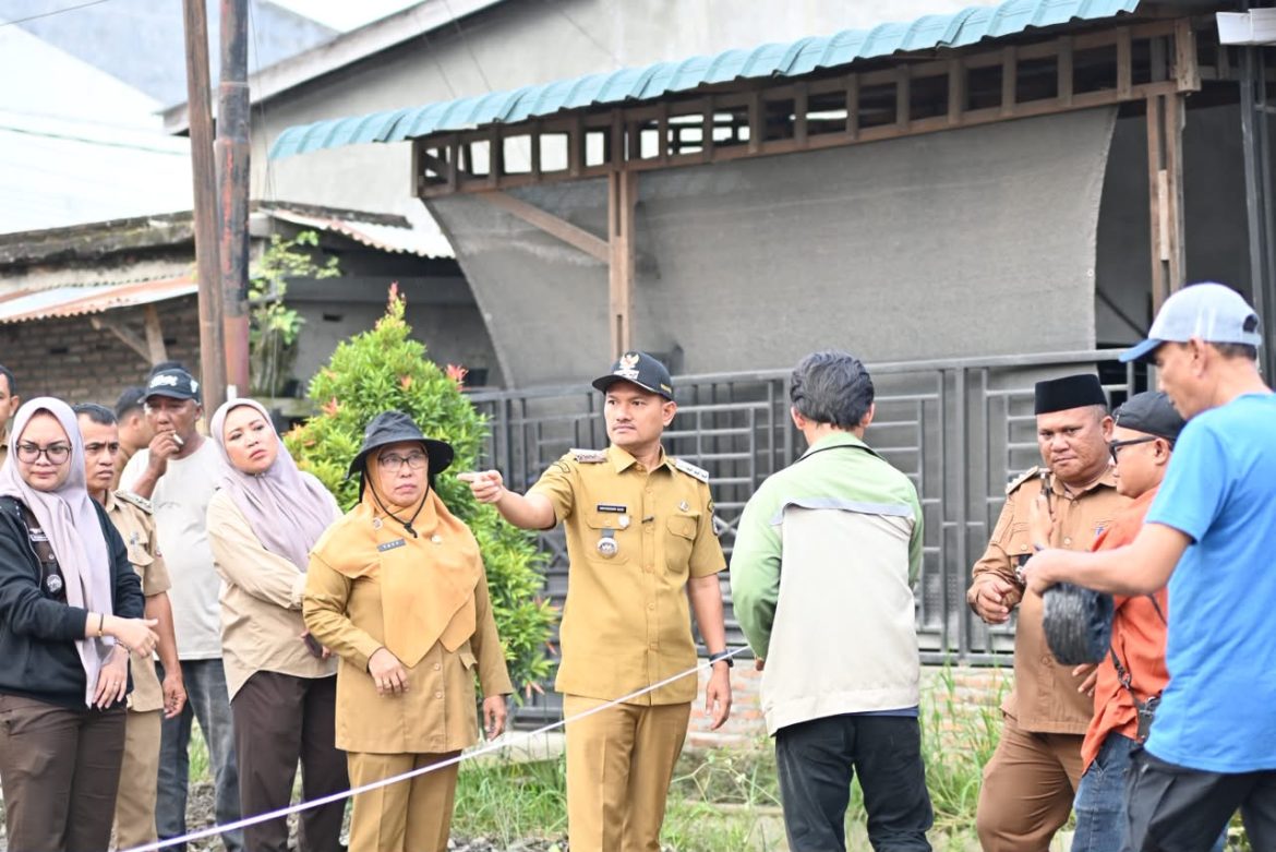 Wali Kota Mahyaruddin Salim Tinjau Perbaikan Pembangunan Jalan dan Drainase 