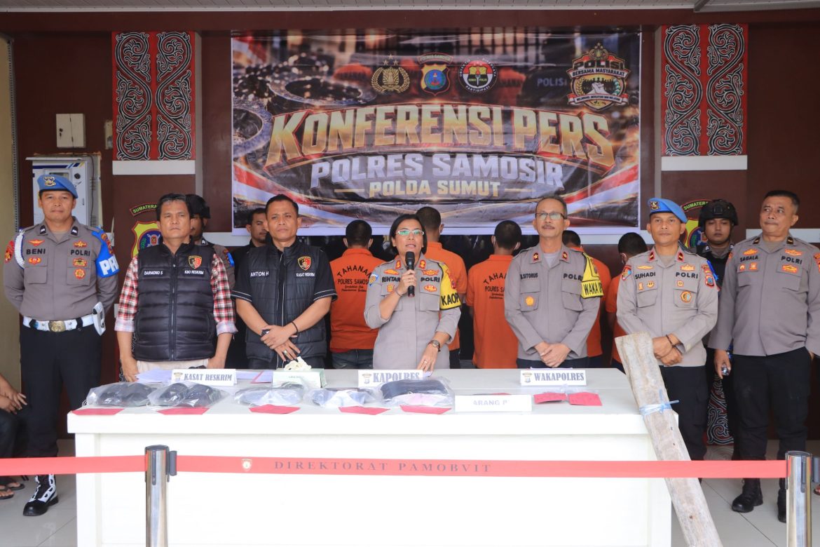 Kapolres Samosir Pimpin Konferensi Pers, 5 Kasus Pencurian Kerbau Berhasil Diungkap